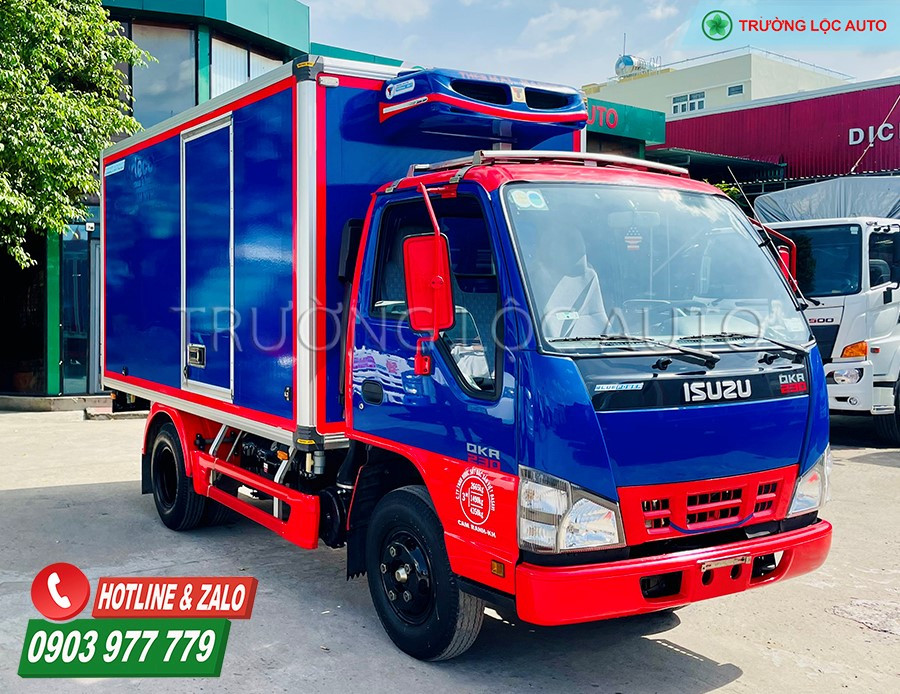 Xe tải ISUZU QKR 230 cũ thùng quyền. Hotline 0903.977.779