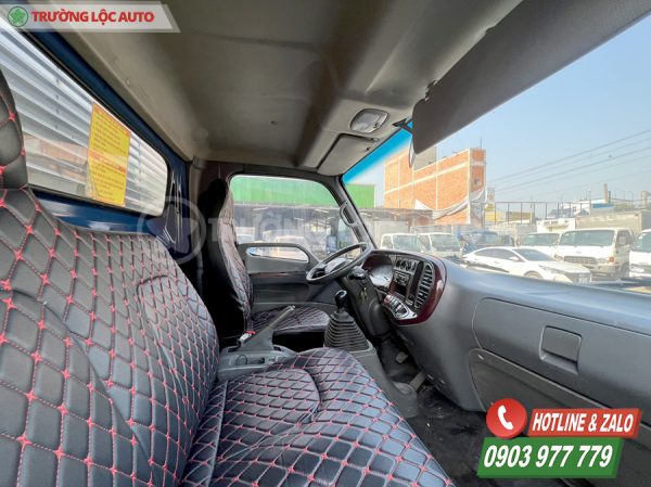 xe-tai-hd72-cu-nhap-khau-noi-that